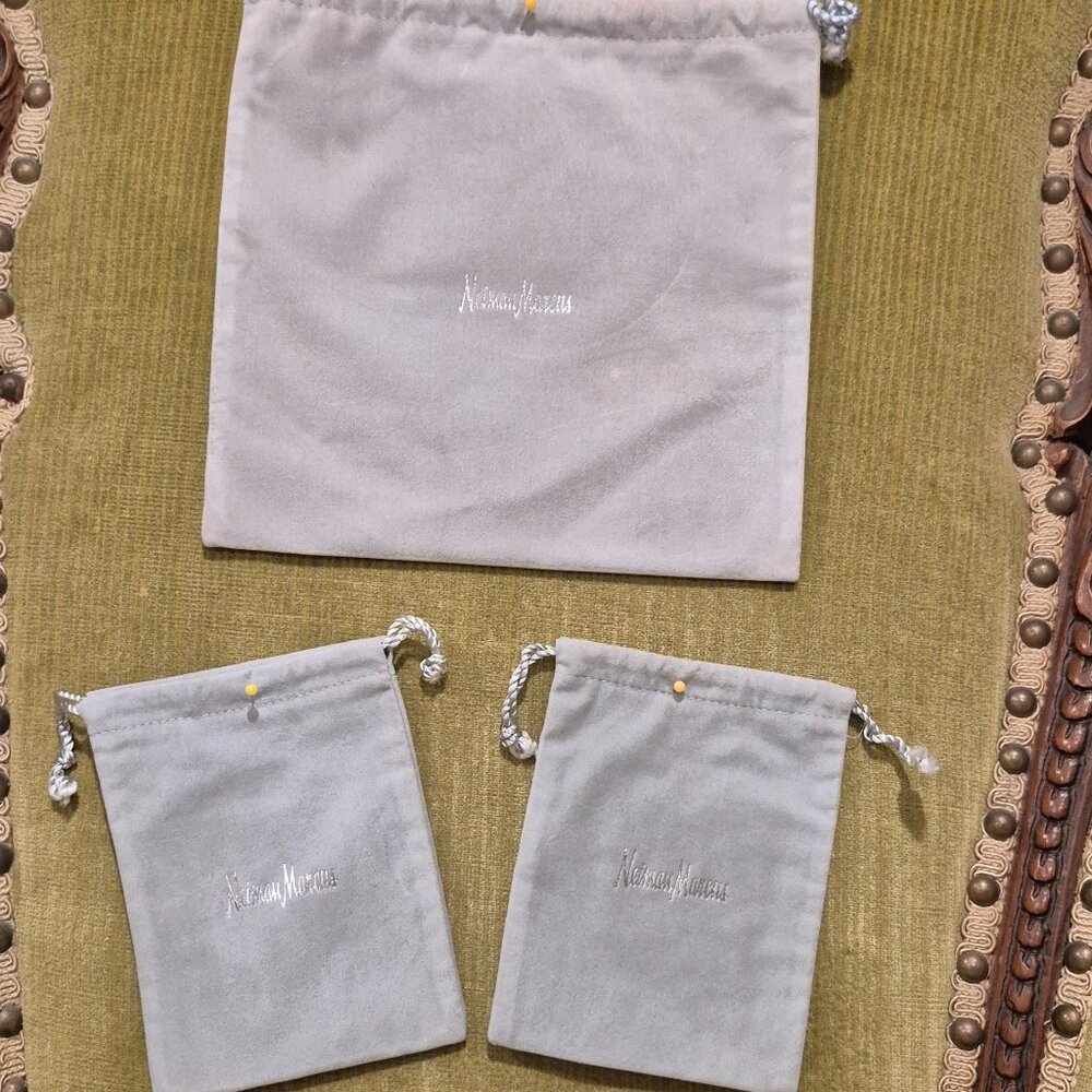 NEIMAN MARCUS 3 jewelry bags